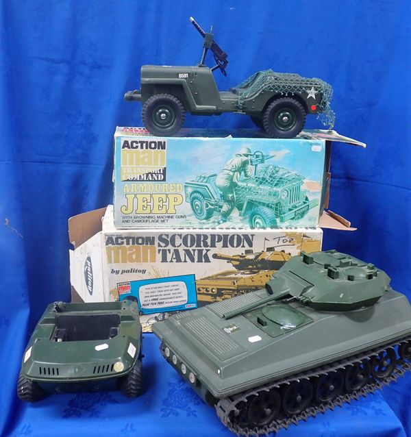 A ORIGINAL BOXED ACTION MAN PALITOY SCORPION TANK