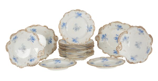 A SET OF FOURTEEN VICTORIAN PORCELAIN DESSERT PLATES