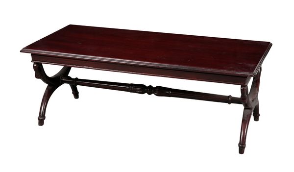 A MAHOGANY COFFEE TABLE OF REGENCY DESIGN