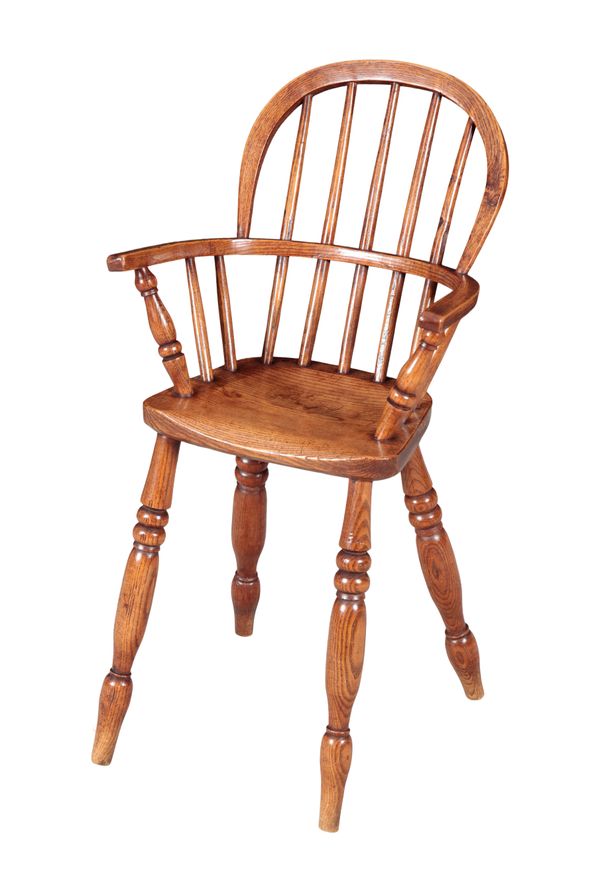AN ASH LINCOLNSHIRE TYPE WINDSOR CHILD'S CHAIR