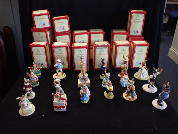 A COLLECTION OF ROYAL DOULTON BUNNYKINS FIGURINES