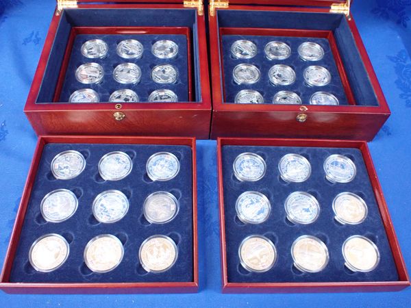 "THE HISTORY OF THE ROYAL NAVY" SILVER PROOF £5 COIN SET