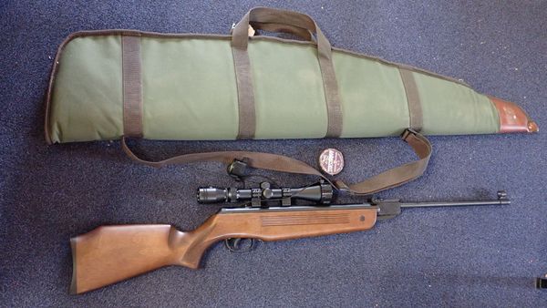 AN AIR RIFLE