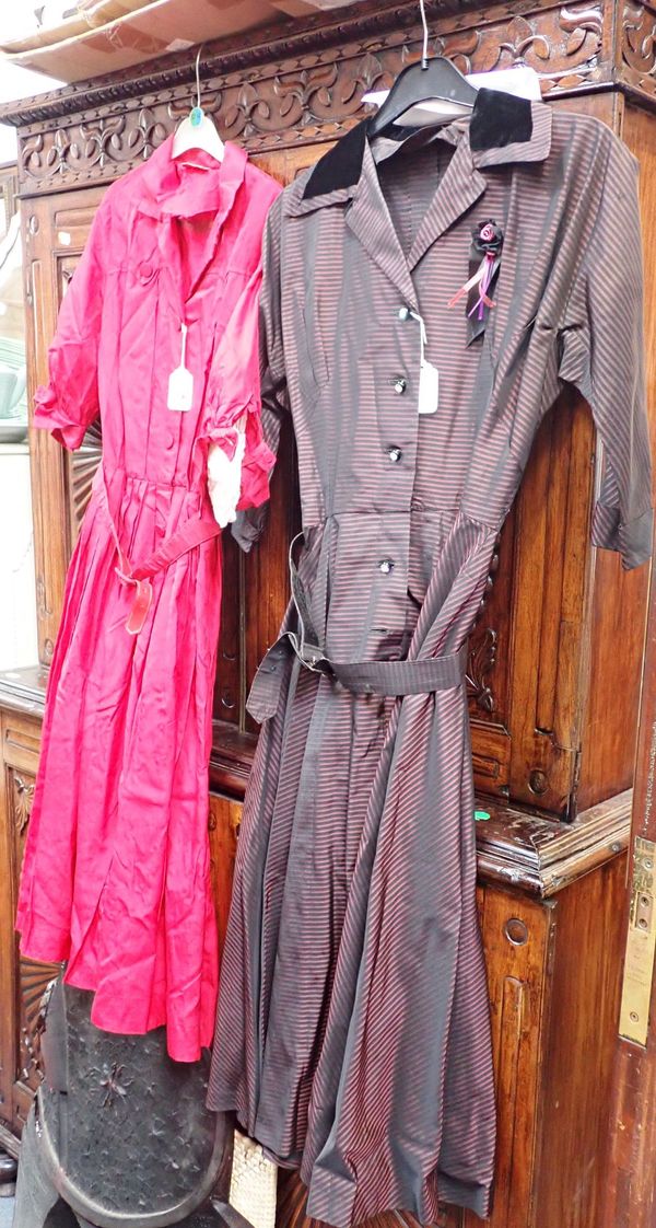 TWO 1940'S/50'S VINTAGE DAY DRESSES