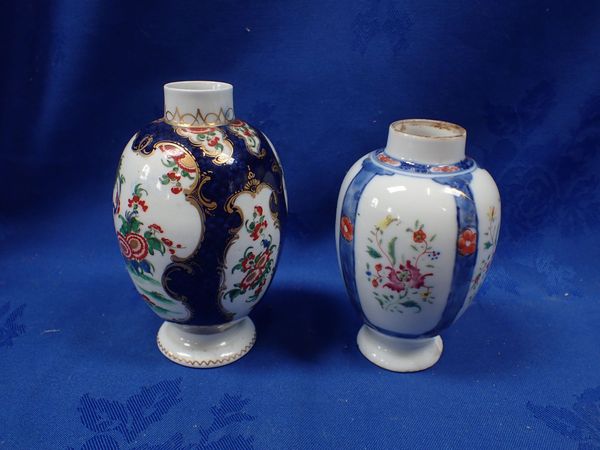 A WORCESTER DR WALL TEA CADDY DECORATED WITH FLORA AND GILT BORDERS