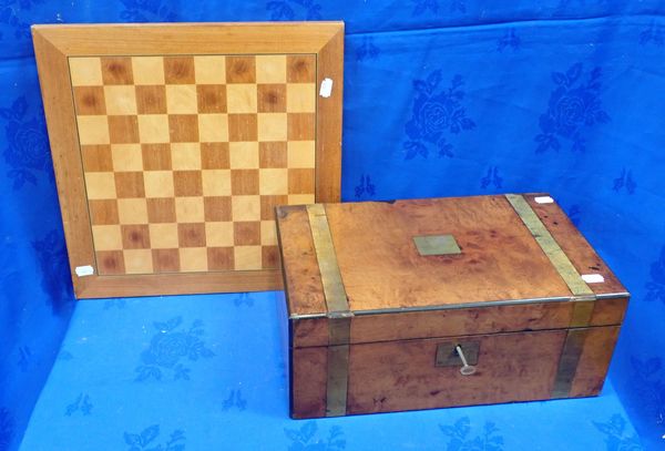 A  JAQUES, LONDON PARQUETRY CHESS BOARD, WITH METAL PIECES