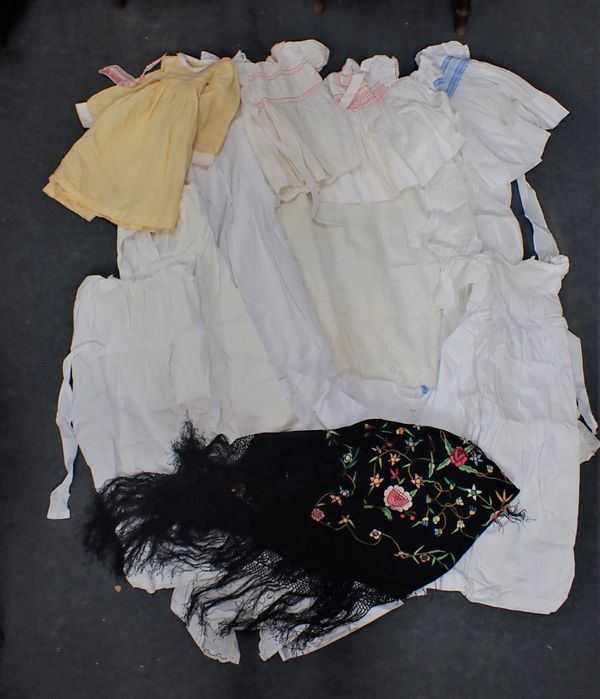 A COLLECTION OF VINTAGE BABY CLOTHES