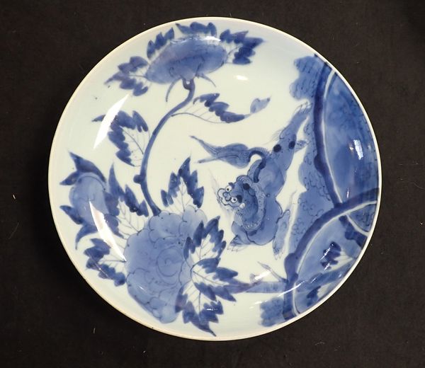 CHINESE BLUE AND WHITE CHARGER