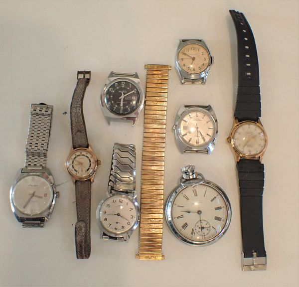 A COLLECTION OF GENTLEMENS' WATCHES