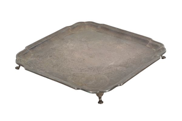 A 20TH CENTURY SILVER TRAY BY BARKER BROTHER'S SILVER LTD