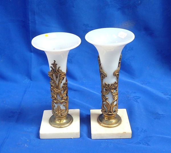 A PAIR OF 19TH CENTURY FRENCH VASES