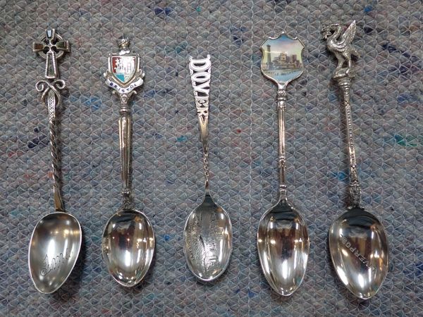 FIVE SILVER COMMEMORATIVE AND SOUVENIR TEASPOONS