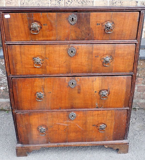 A WILLIAM AND MARY CHEST OF DRAWERS, OF SMALL PROPORTIONS