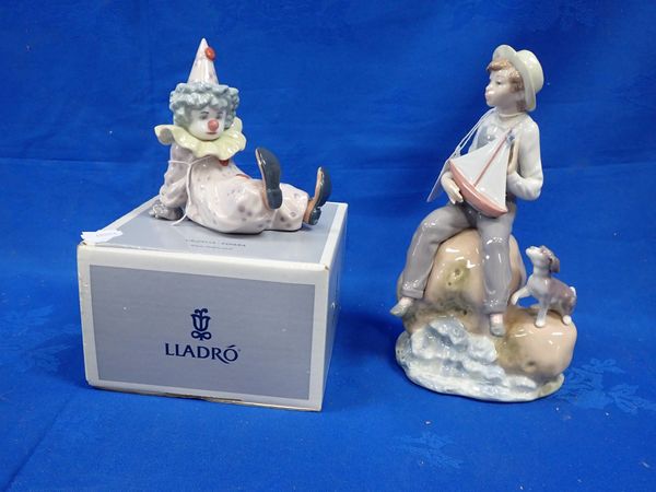 TWO LLADRO FIGURES