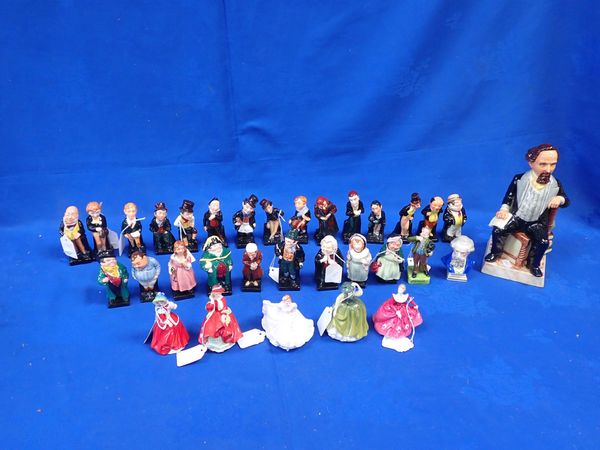 A COLLECTION OF ROYAL DOULTON DICKENS FIGURINES