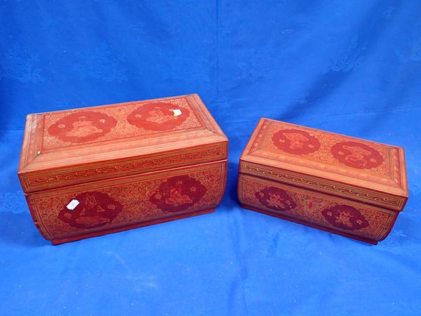 A THAI RED LACQUERED LIDDED BOX