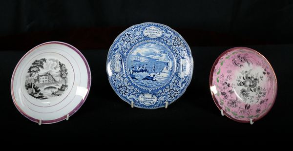 A LATE 18TH / EARLY 19TH CENTURY ENOCH WOODS PEARLWARE POTTERY AMERICAN INDEPENDENCE PLATE