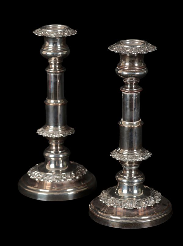 A PAIR OF 19TH CENTURY SHEFFIELD PLATES TELESCOPIC PILLAR CANDLESTICKS