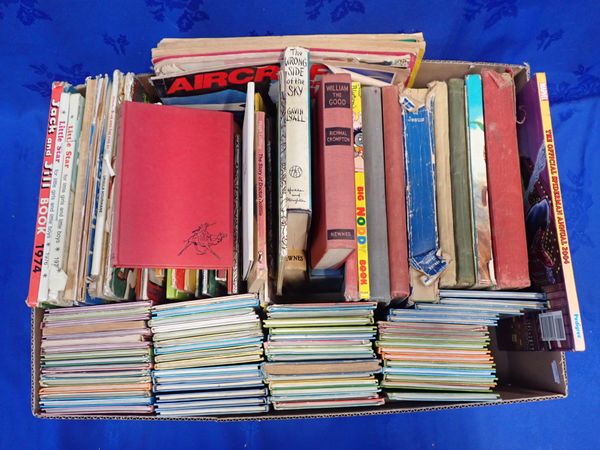 A COLLECTION OF VINTAGE CHILDREN'S BOOKS