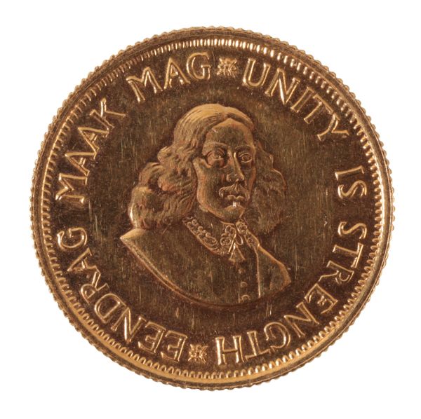 A 1967 GOLD SOUTH AFRICAN TWO RAND COIN