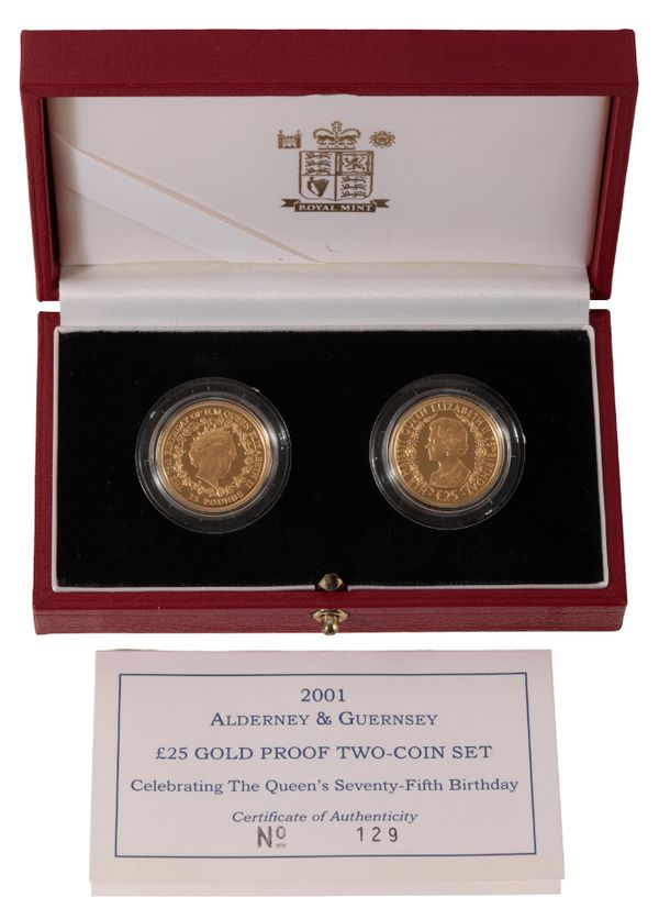 A 2001 ROYAL MINT ALDERNEY & GUERNSEY £25 GOLD PROOF TWO COIN SET
