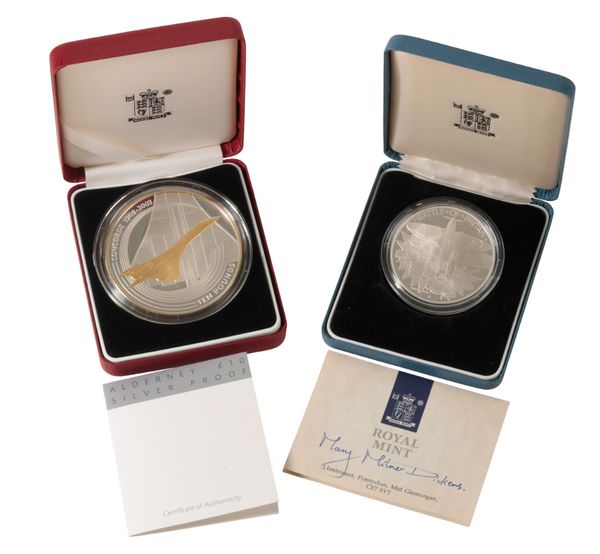 A 2003 ROYAL MINT ALDERNEY £10 SILVER PROOF COIN