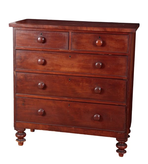 A VICTORIAN MAHOGANY CHEST OF DRAWERS