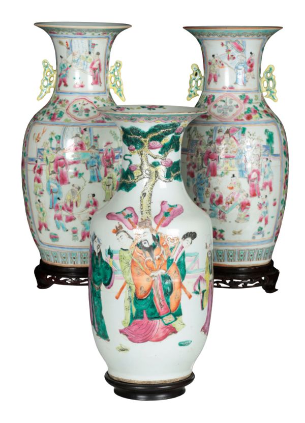 A PAIR OF CHINESE FAMILLE ROSE VASES