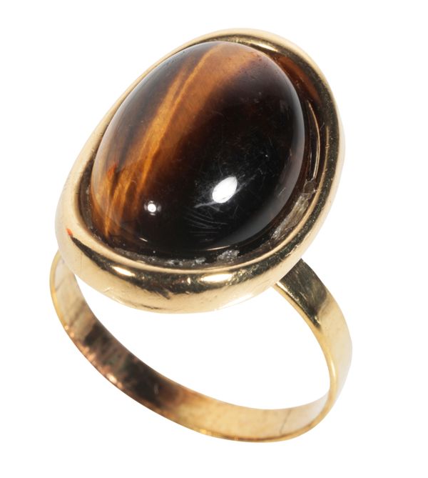 A TIGERS EYE DRESS RING