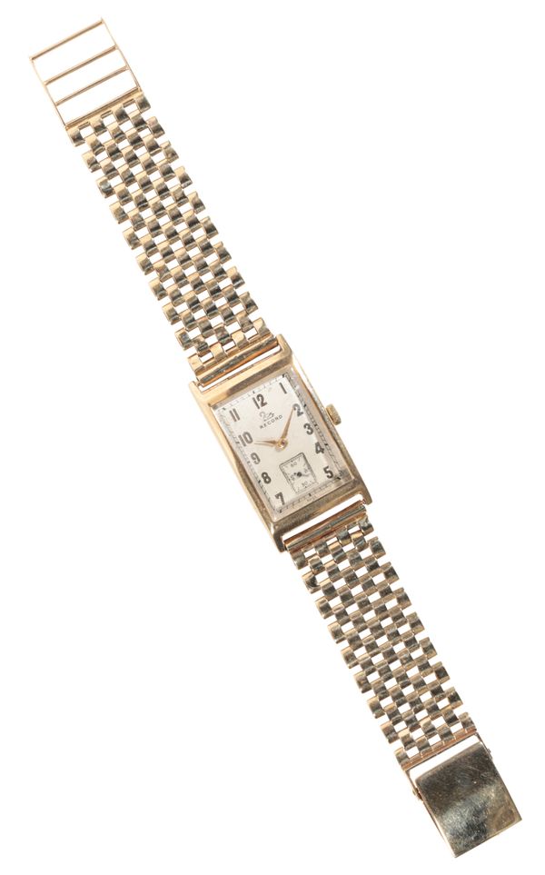 RECORD: A GENTLEMAN'S 9CT GOLD BRACELET WATCH