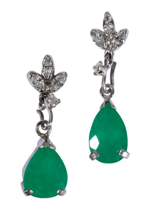 A PAIR OF EMERALD AND DIAMOND DROP EARRINGS