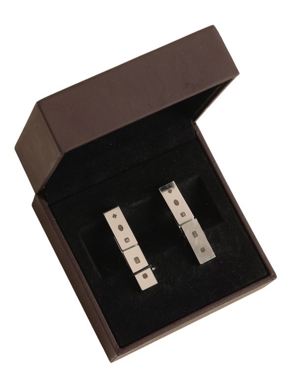 DUNHILL: A PAIR OF GENTLEMAN'S SILVER CUFFLINKS