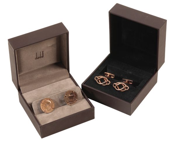 DUNHILL: A PAIR OF GENTLEMANS SILVER GILT CUFFLINKS