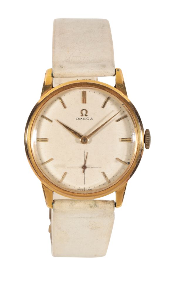 OMEGA: A GENTLEMAN'S GOLD PLATED WRISTWATCH