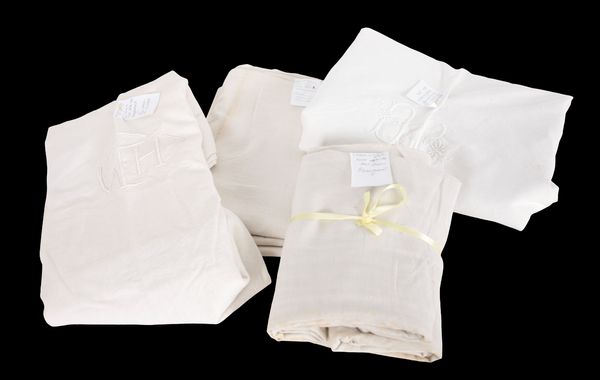 A LARGE COLLECTION OF TWENTY-ONE LINEN BED SHEETS