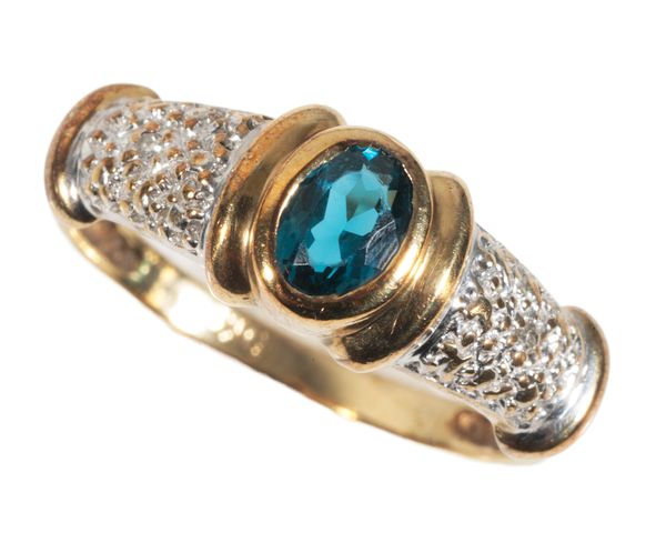 A TOPAZ DRESS RING