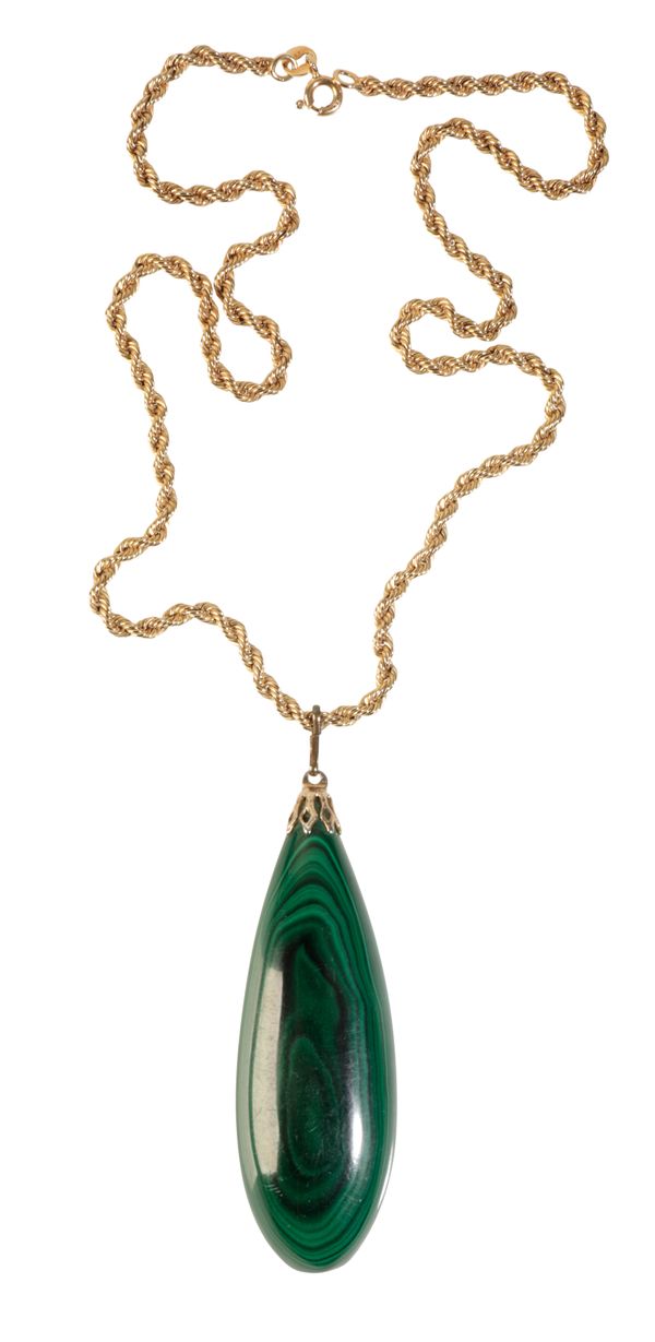 A MALACHITE PENDANT