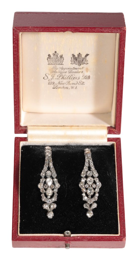 A PAIR OF 19TH CENTURY DIAMOND CURVED EARRINGS