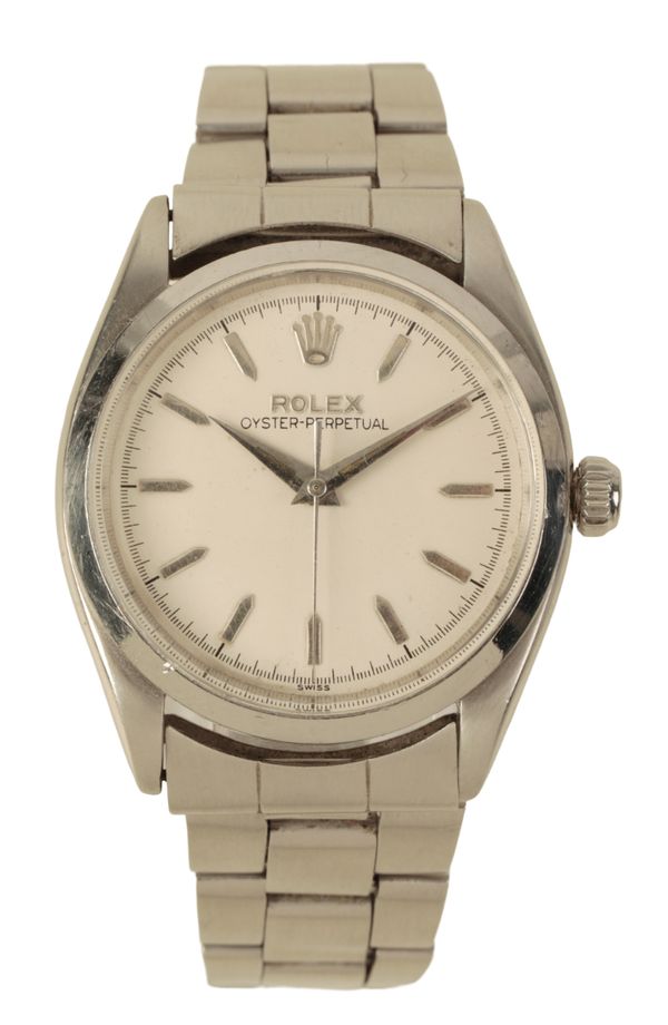 ROLEX OYSTER PERPETUAL: A GENTLEMAN'S STAINLESS STEEL BRACELET WATCH