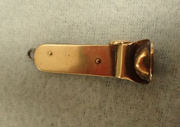 9CT GOLD CIGAR CUTTER