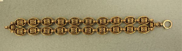 VCTORIAN GOLD FANCY DOUBLE LINK BRACELET