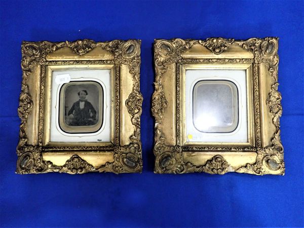 A PAIR OF AMBROTYPE PHOTOGRAPHS, IN ORIGINAL GILT FRAMES