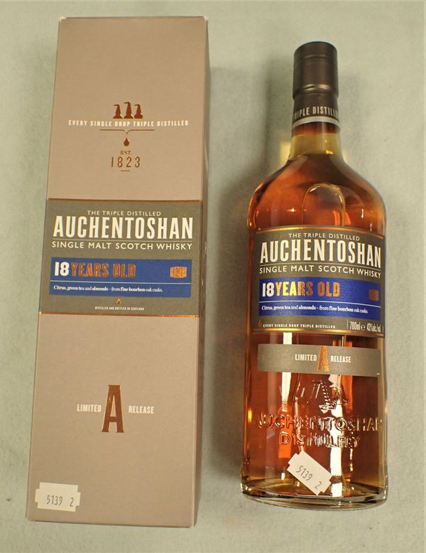 AUCHENTOSHAN 18 YEAR OLD  SINGLE MALT WHISKY