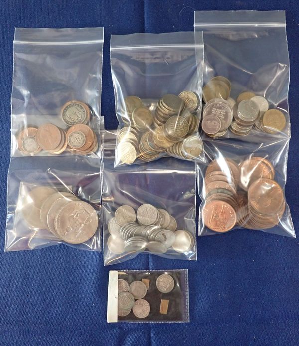 QUANTITY OF MIXED BRITISH COINS