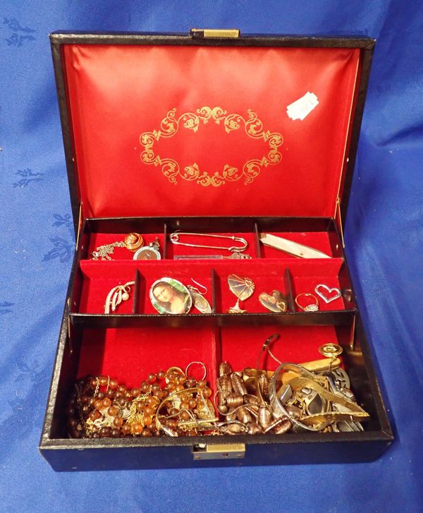 JEWELLERY BOX WITH CONTENTS