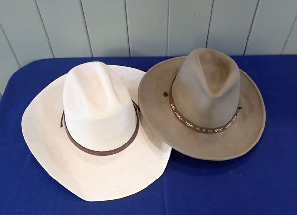 TWO AMERICAN COWBOY HATS