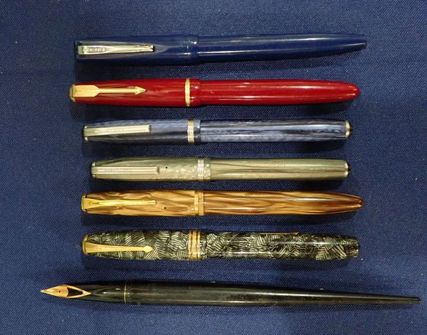 A COLLECTION OF FOUNTAIN PENS