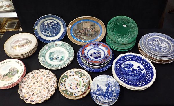 A COLLECTION OF DECORATIVE PLATES
