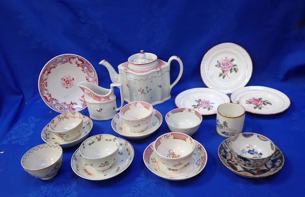 A LATE 18TH / EARLY 19TH CENTURY NEWHALL STYLE PORCELAIN HARLEQUIN PART TEA SERVICE