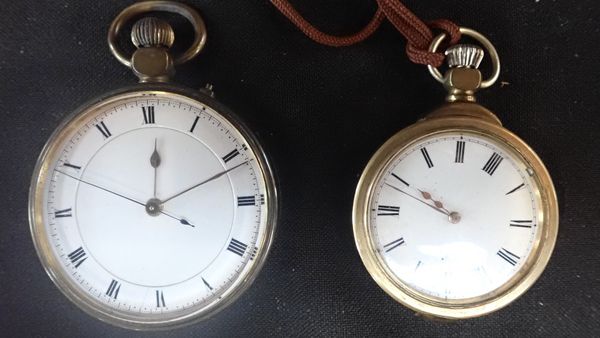 A 19TH CENTURY LACQUERED BRASS KEYLESS LEVER POCKET WATCH